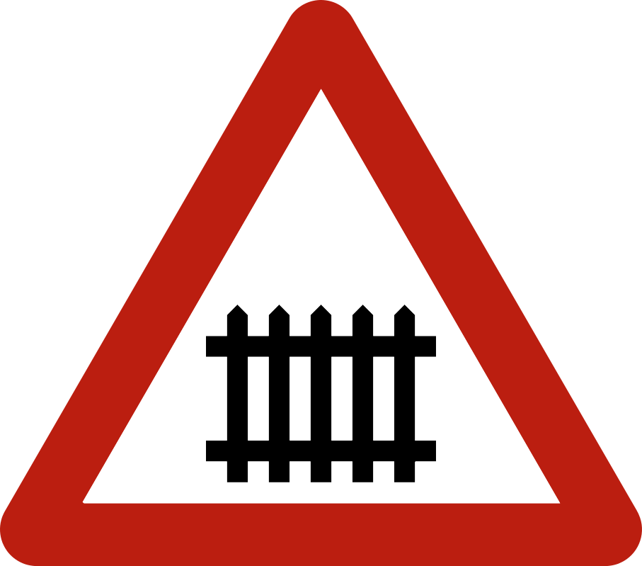 A41 : A41 - Passage à niveau avec barrières. Un croisement avec une voie ferrée protégé par des barrières arrive. Ra…